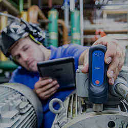 Радиальный шарикоподшипник с уплотнениями или защитными шайбами SKF 6017-Z